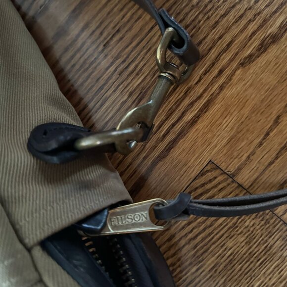 Filson Original Briefcase – Tan Canvas & Leather – Classic Heritage Style - Picture 4 of 8